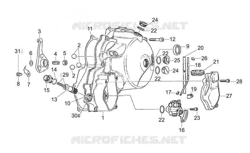 Clutch cover-Oil pump