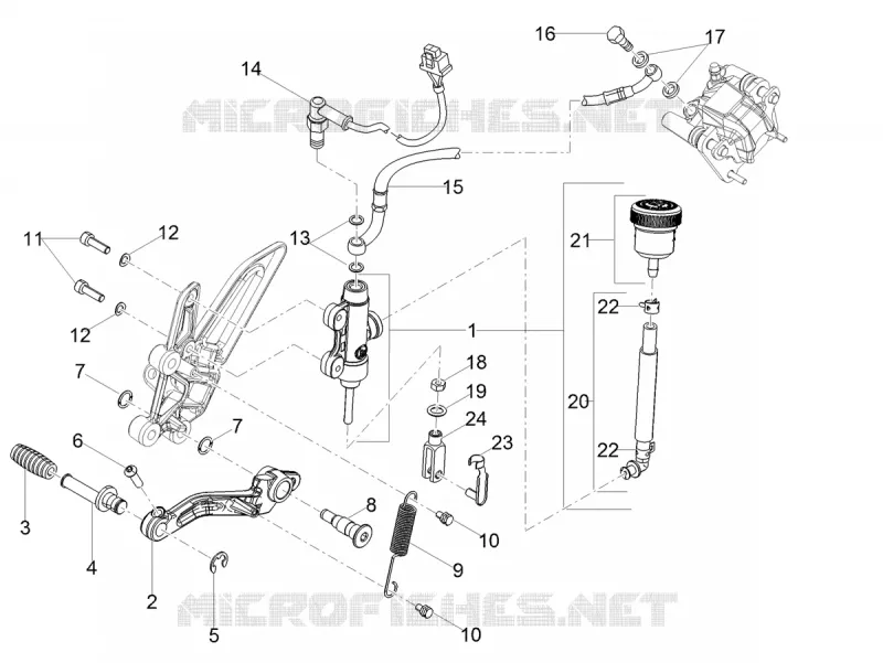 Rear master cylinder