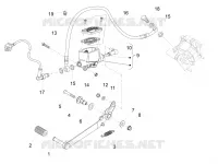 Rear master cylinder
