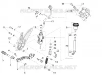 Rear master cylinder