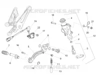 Rear master cylinder